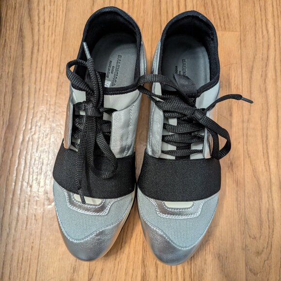 BALENCIAGA - Picture 2 of 6